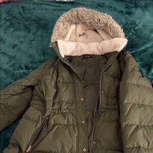 Ralph Lauren Green Puffer Coat with Faux Fur Trim